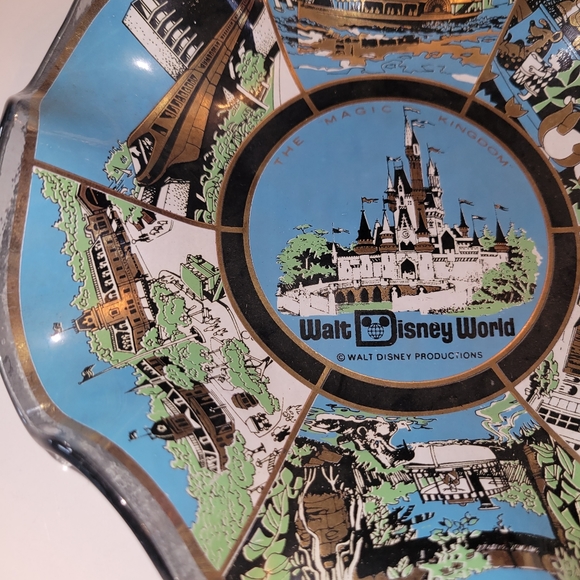 VINTAGE WALT DISNEY WORLD DISH - Picture 2 of 5